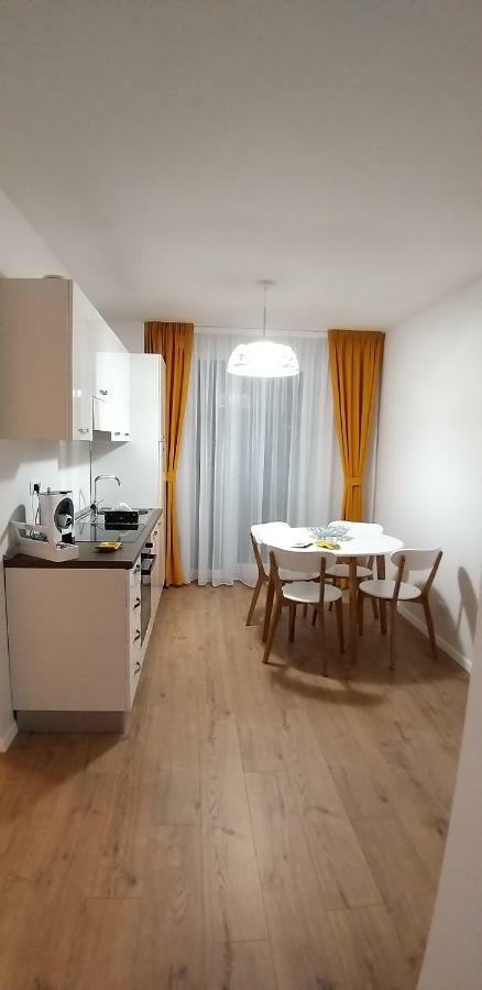 The Best Central View Apartment Oradea Zewnętrze zdjęcie