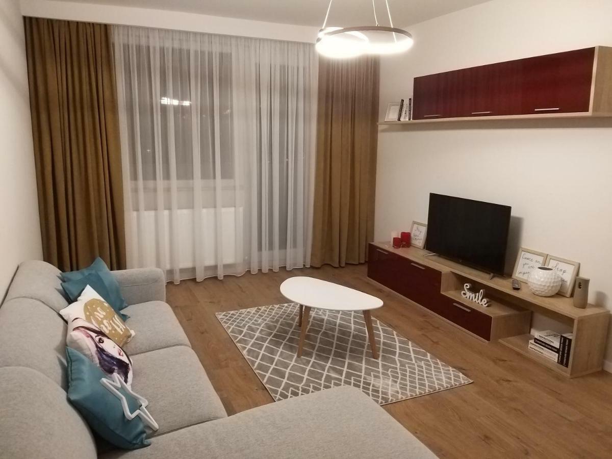 The Best Central View Apartment Oradea Zewnętrze zdjęcie