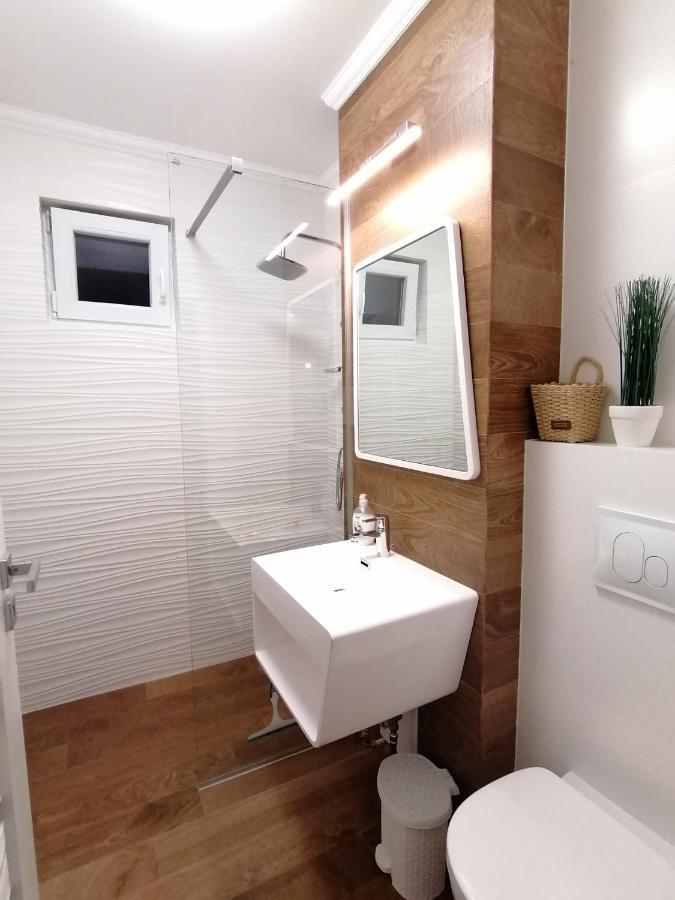 The Best Central View Apartment Oradea Zewnętrze zdjęcie